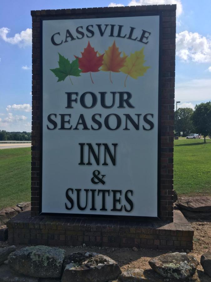 Cassville Four Seasons Inn & Suites Ngoại thất bức ảnh